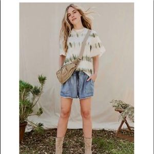 Matilda Jane Good Hart brand chambray shorts, size Medium